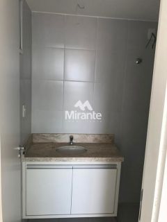Apartamento Para Vender com 2 quartos sendo 1 suítes no bairro Olhos D Água em Feira De Santana