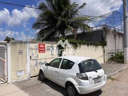 Casa Para Vender com 2 quartos sendo 1 suítes no bairro Muchila em Feira De Santana