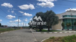Lote / Terreno de Condomínio Para Vender no bairro Sim em Feira De Santana