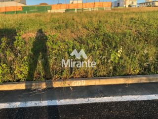 Lote / Terreno de Bairro Para Vender no bairro Km 12 em Feira De Santana