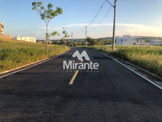 Lote / Terreno de Bairro Para Vender no bairro Km 12 em Feira De Santana