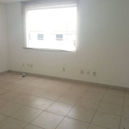 Sala Comercial Para Alugar no bairro Ponto Central em Feira De Santana