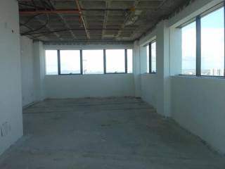 Sala Comercial Para Vender no bairro Centro em Feira De Santana