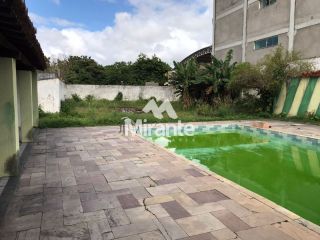 Casa Para Vender com 3 quartos no bairro Parque Getúlio Vargas em Feira De Santana