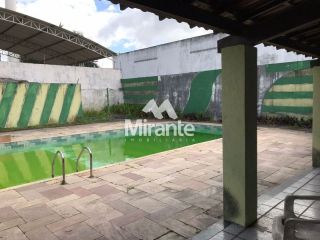 Casa Para Vender com 3 quartos no bairro Parque Getúlio Vargas em Feira De Santana