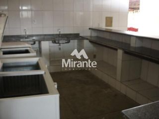 Casa Para Alugar com 5 quartos no bairro Brasília em Feira De Santana