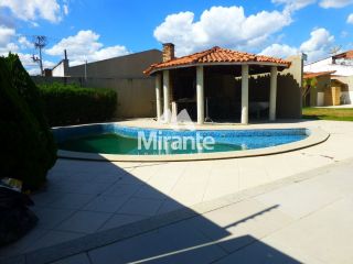 Casa Para Vender com 6 quartos no bairro Santa Mônica em Feira De Santana