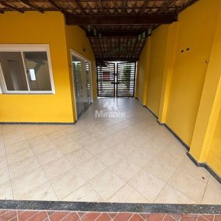 Casa Para Aluguel com 3 quartos sendo 1 suítes no bairro Lagoa Salgada em Feira de Santana