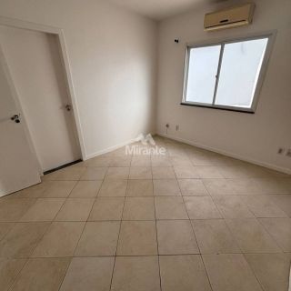 Casa Para Aluguel com 3 quartos sendo 1 suítes no bairro Lagoa Salgada em Feira de Santana