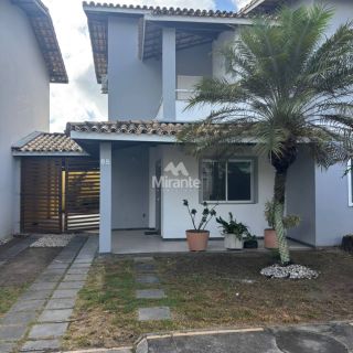 Casa Para Aluguel com 3 quartos sendo 1 suítes no bairro Lagoa Salgada em Feira de Santana