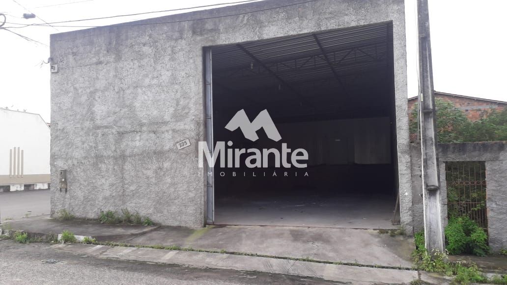 Galpão / Depósito / Armazém Para Vender no bairro Baraúna em Feira De Santana