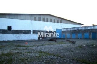 Galpão / Depósito / Armazém Para Alugar no bairro BR 324 em Feira De Santana