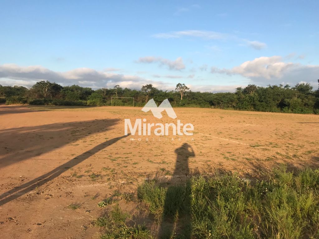 Lote / Terreno de Bairro Para Vender no bairro Novo Horizonte em Feira De Santana