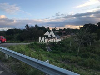 Lote / Terreno de Bairro Para Vender no bairro Novo Horizonte em Feira De Santana