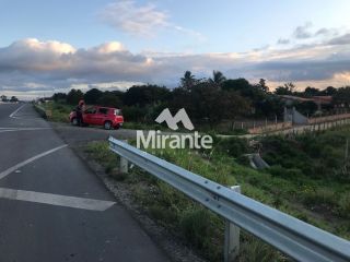 Lote / Terreno de Bairro Para Vender no bairro Novo Horizonte em Feira De Santana