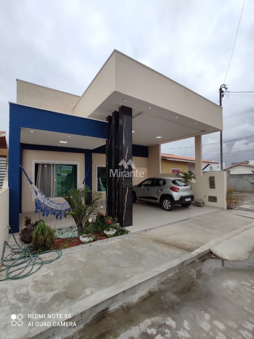 Casa de Condomínio Para Vender com 2 quartos sendo 1 suítes no bairro Papagaio em Feira De Santana