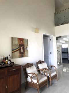 Casa de Condomínio Para Vender com 4 quartos sendo 4 suítes no bairro Sim em Feira De Santana