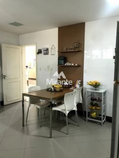 Casa de Condomínio Para Vender com 4 quartos sendo 4 suítes no bairro Sim em Feira De Santana