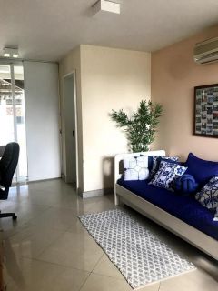 Casa de Condomínio Para Vender com 4 quartos sendo 4 suítes no bairro Sim em Feira De Santana