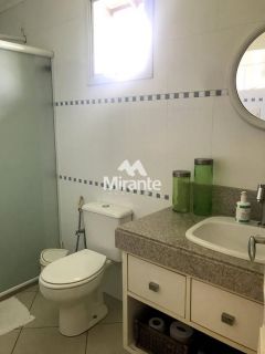 Casa de Condomínio Para Vender com 4 quartos sendo 4 suítes no bairro Sim em Feira De Santana