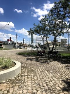 Casa de Condomínio Para Vender com 4 quartos sendo 4 suítes no bairro Sim em Feira De Santana
