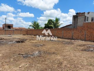 Lote / Terreno de Bairro Para Vender no bairro Distrito Maria Quiteria em Feira De Santana