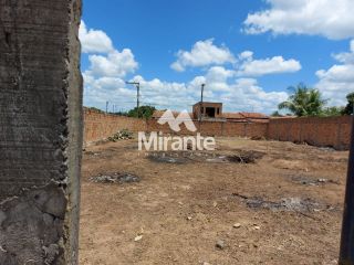 Lote / Terreno de Bairro Para Vender no bairro Distrito Maria Quiteria em Feira De Santana