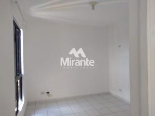 Apartamento Para Vender com 3 quartos sendo 1 suíte no bairro Muchila I em Feira De Santana