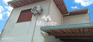 Casa Para Alugar com 4 quartos sendo 1 suítes no bairro Olhos D Água em Feira De Santana