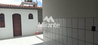 Casa Para Alugar com 4 quartos sendo 1 suítes no bairro Olhos D Água em Feira De Santana