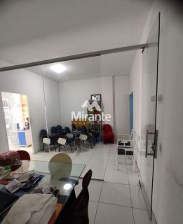 Edifício Comercial Para Vender no bairro Centro em Feira De Santana