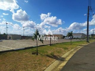 Lote / Terreno de Condomínio Para Vender no bairro Papagaio em Feira De Santana