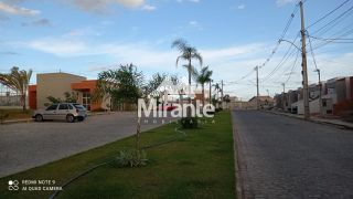 Casa Para Vender com 2 quartos sendo 2 suítes no bairro Registro em Feira De Santana