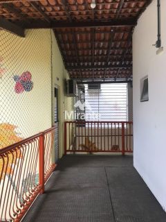 Prédio / Edifício Inteiro Comercial Para Alugar no bairro Kalilândia em Feira De Santana