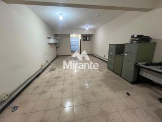 Prédio / Edifício Inteiro Comercial Para Vender no bairro Centro em Feira De Santana