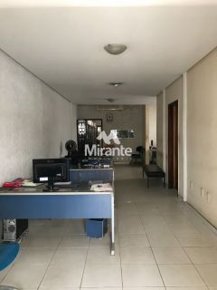 Casa Para Alugar no bairro Centro em Feira De Santana