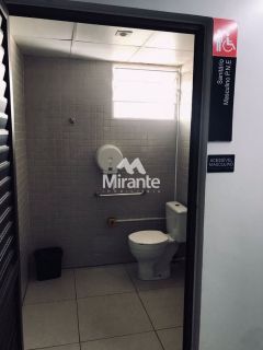 Prédio / Edifício Inteiro Comercial Para Vender no bairro São João em Feira De Santana