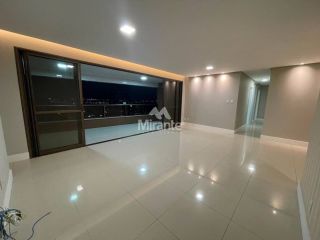 Apartamento Para Vender com 4 quartos sendo 4 suítes no bairro Santa Mônica em Feira De Santana