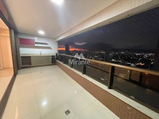Apartamento Para Vender com 4 quartos sendo 4 suítes no bairro Santa Mônica em Feira De Santana