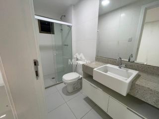 Apartamento Para Vender com 4 quartos sendo 4 suítes no bairro Santa Mônica em Feira De Santana