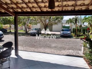 Casa de Condomínio Para Vender com 3 quartos sendo 1 suíte no bairro Sim em Feira De Santana
