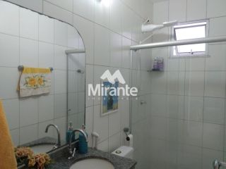 Casa de Condomínio Para Vender com 3 quartos sendo 1 suíte no bairro Sim em Feira De Santana