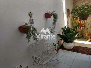 Casa de Condomínio Para Vender com 3 quartos sendo 1 suíte no bairro Sim em Feira De Santana