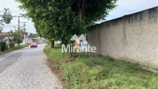 Lote / Terreno de Bairro Para Vender no bairro Lagoa Salgada em Feira De Santana
