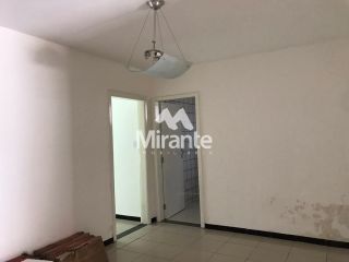 Casa Para Vender com 3 quartos sendo 1 suítes no bairro Santa Mônica em Feira De Santana