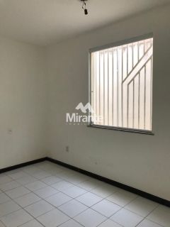 Casa Para Vender com 3 quartos sendo 1 suítes no bairro Santa Mônica em Feira De Santana