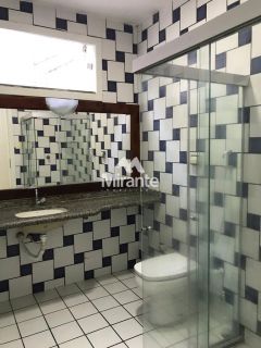 Casa Para Vender com 3 quartos sendo 1 suítes no bairro Santa Mônica em Feira De Santana