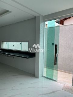 Casa Para Vender com 3 quartos no bairro Cidade Nova em Feira De Santana