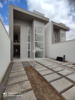 Casa Para Vender com 3 quartos sendo 2 suítes no bairro Sim em Feira De Santana