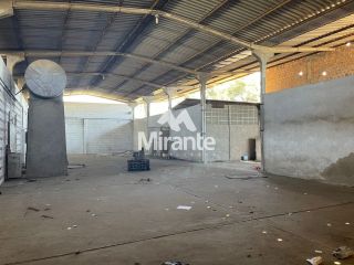 Lote / Terreno Comercial Para Vender no bairro Centro Industrial Subaé em Feira De Santana